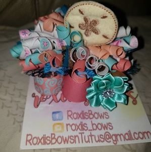 Sand dollar hair bow